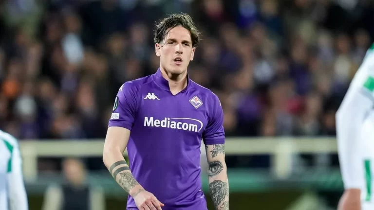 Zaniolo Buka Suara Bantah Drama Roma temp