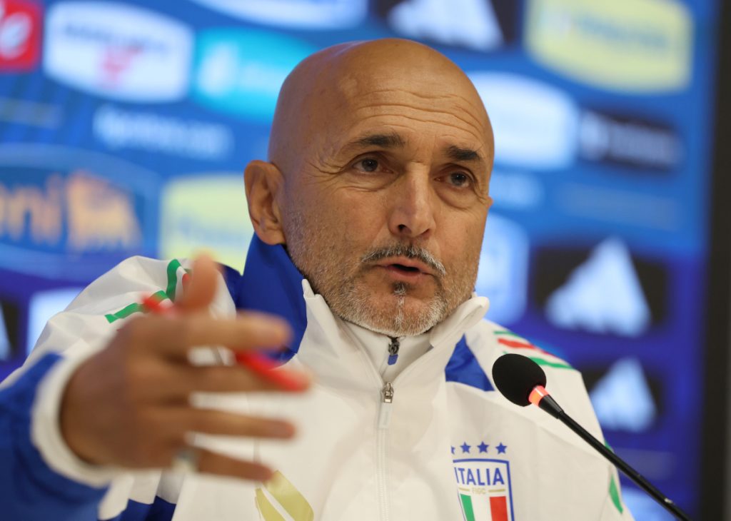 Luciano Spalletti Mendesak Perubahan italia temp