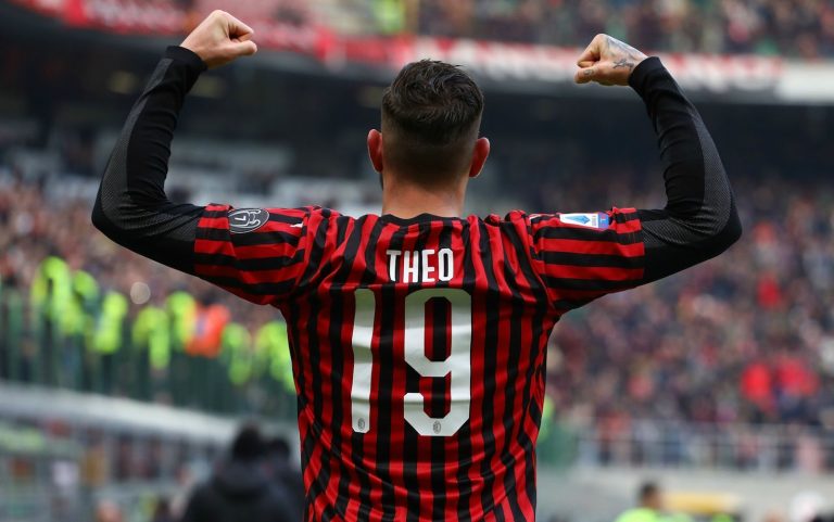 Theo Hernandez Mengevaluasi Posisinya AC Milan